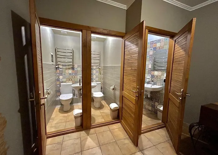 Budget Family Hotel